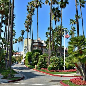 beverly-hills-hotel-2455977_640