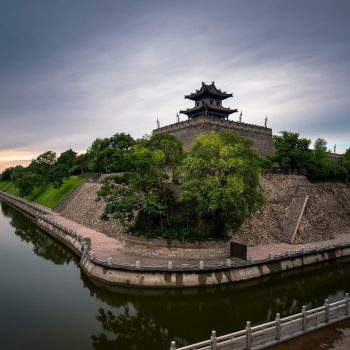 city-wall-xian-china-7775845_1280